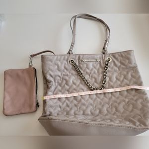 Betsey Johnson mauve bucket/tote purse, heart quilting